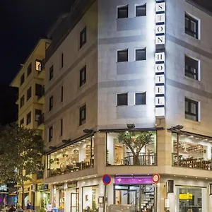 Hotel Aston ***
