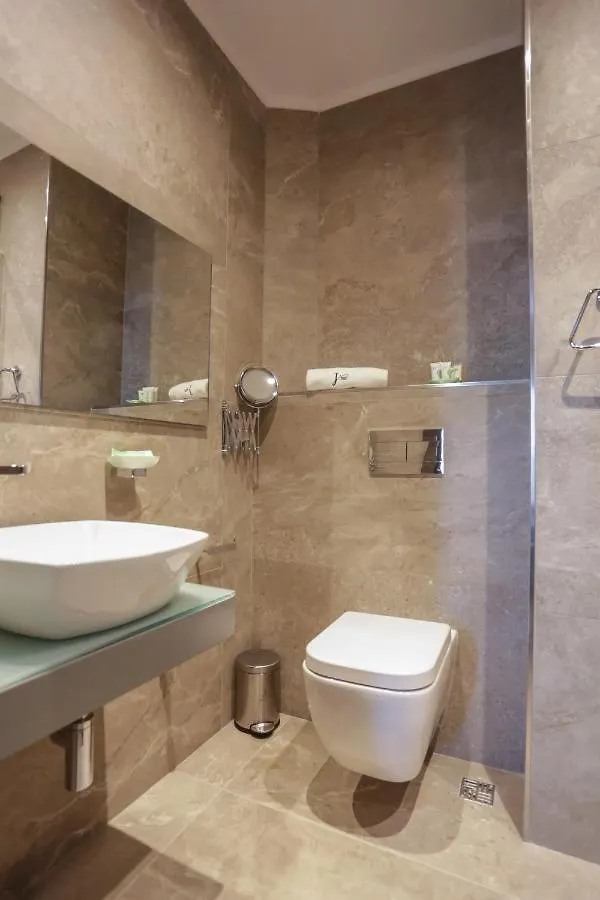 J'Me Boutique Hotel - Adults Only St. Julian's 4*,  Malta